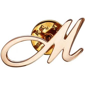 Фрачный значок Буква М из золота