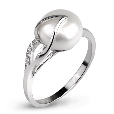 Серебряное кольцо De Luna с жемчугом FRR020